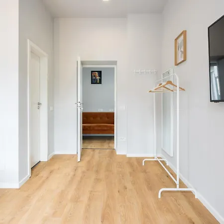 Apartment Cute *